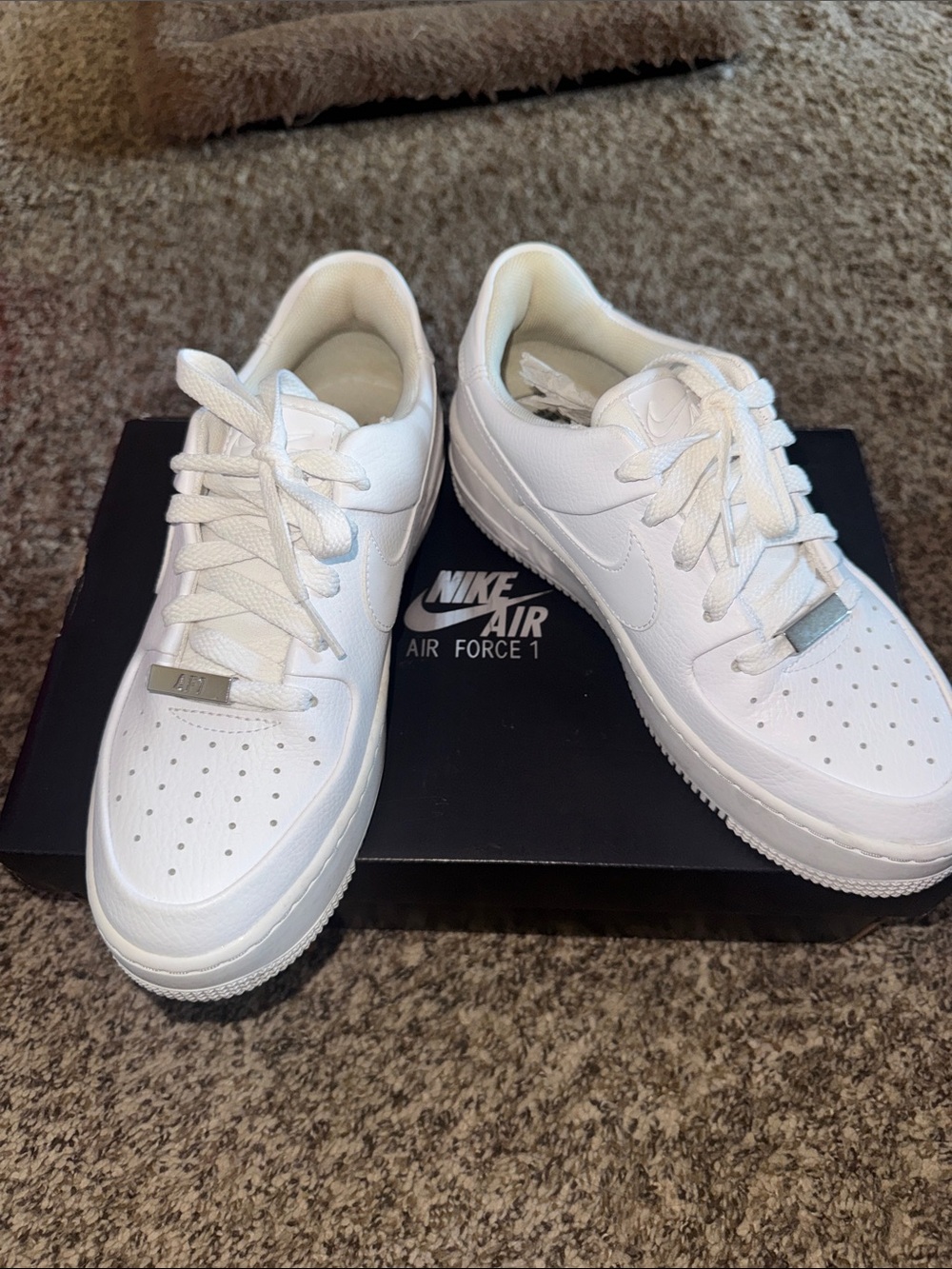 Wmns Sneakers - White